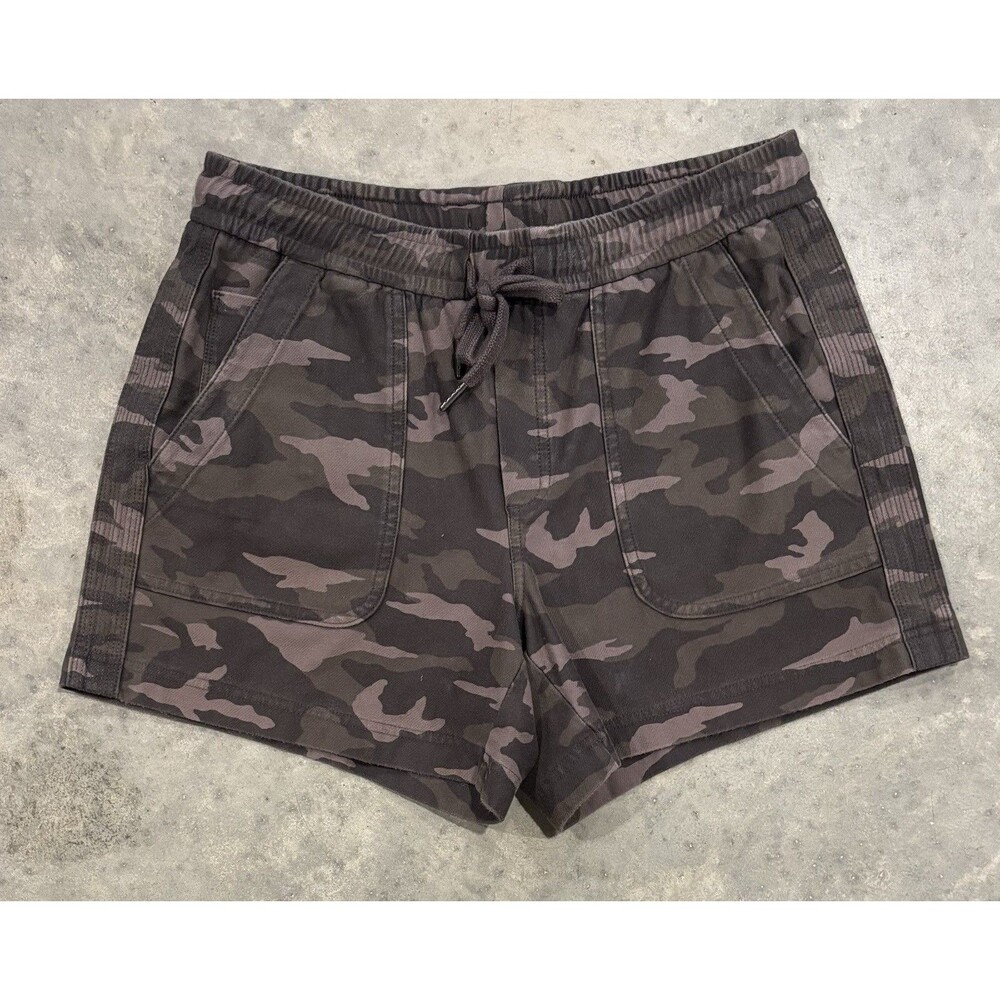 Athleta Farallon Shorts Women’s Size 4T Black Olive Camo Elastic Waist Pockets